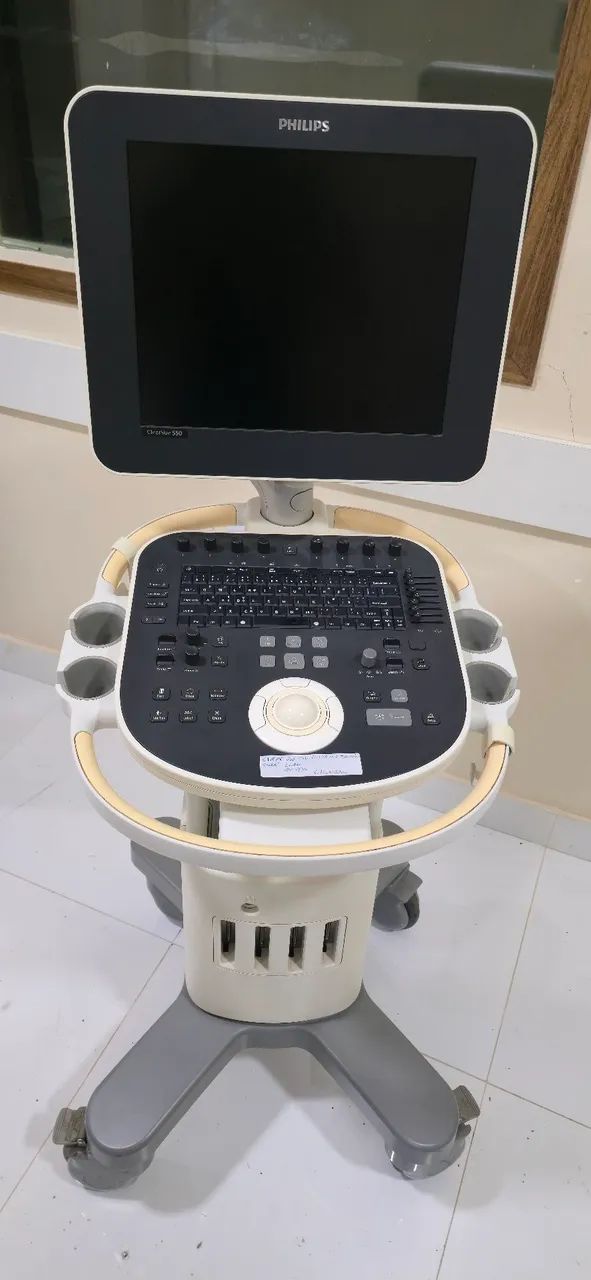 Ultrassom Philips Clearvue 550 com 2 Transdutores Linear e convexo.  Em ótimo estado