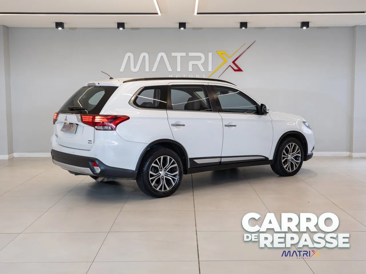 Mitsubishi Outlander 2.2 165cv Diesel Aut. 2016 - Foto 2