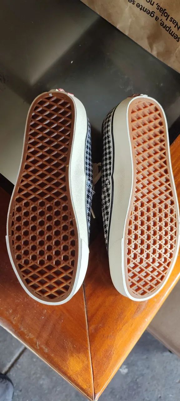 Vendo tênis feminino Vans zero  - Foto 3
