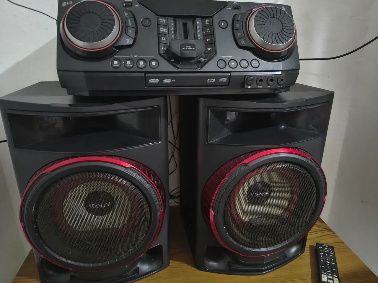 Som LG XBOOM