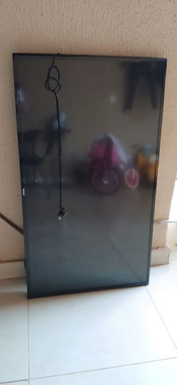 Vendo TV Samsung 48" retirada de peças  - Foto 2