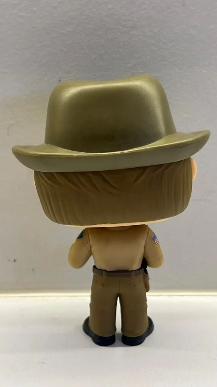 Funko Pop Hopper Stranger Things #512 seminovo sem caixa - Foto 3
