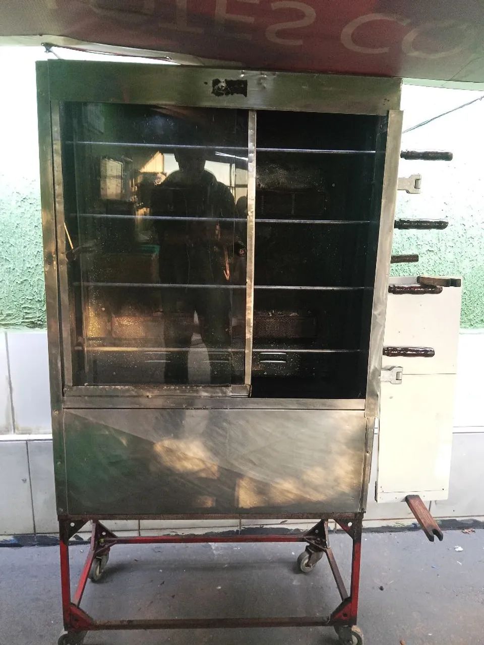 Máquina de frango assado 