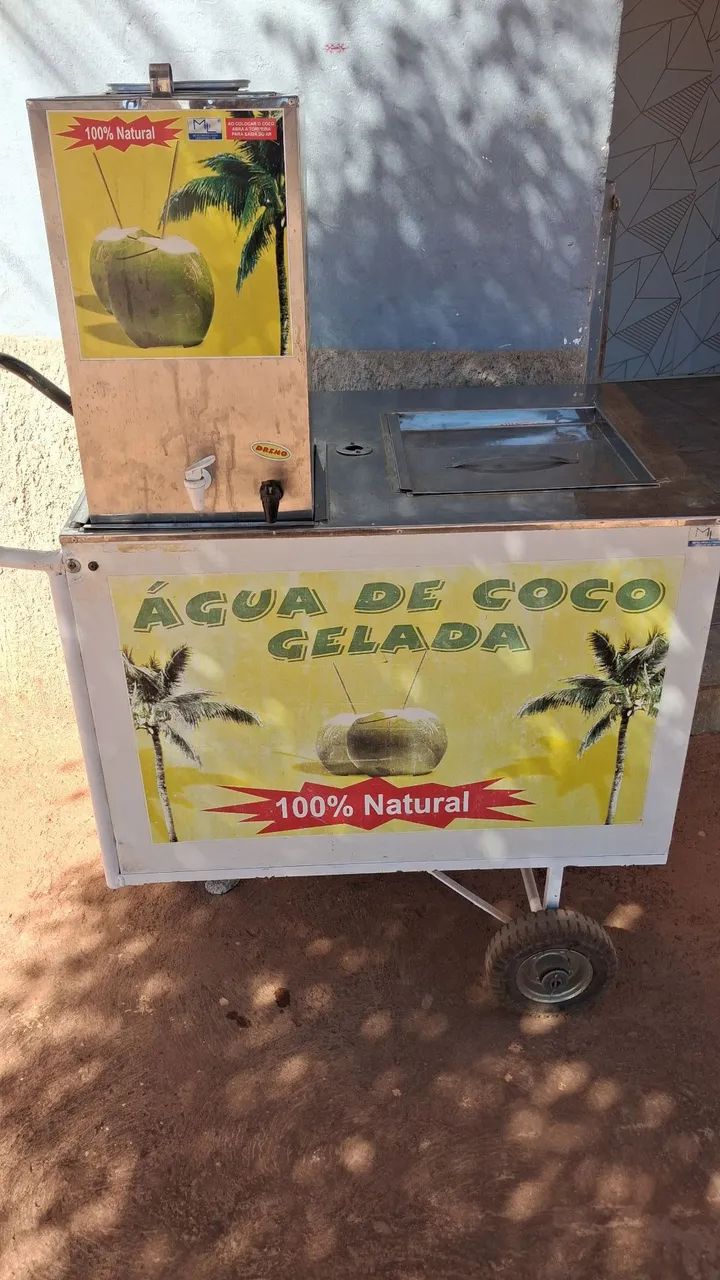 Vendo carrinho de água de coco