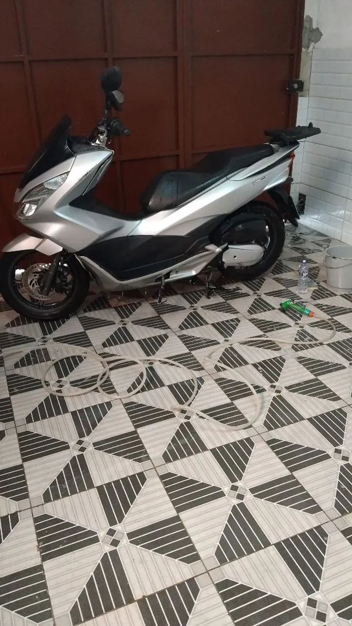 Vendo Honda pcx 150 ano 2017 - Foto 4