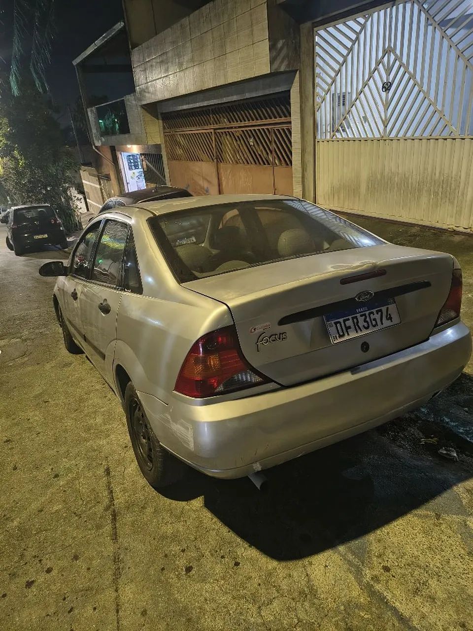 Ford Focus Focus Sedan 2.0 16V/2.0 16V Flex 4p 2002