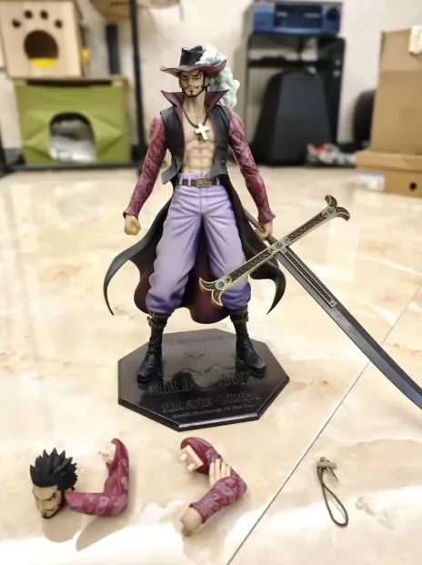 Bandai One Piece Dracule Mihawk 17 cm au meilleur prix sur