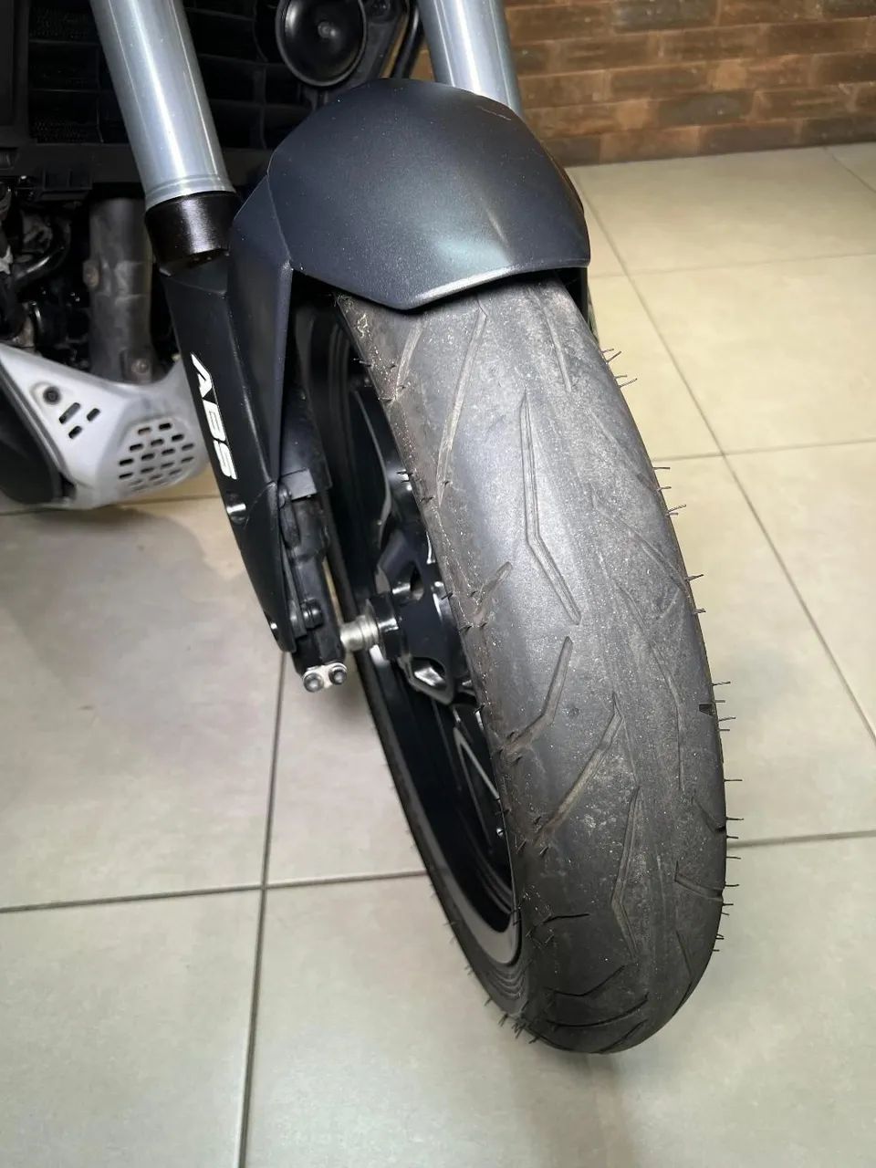 DOMINAR 400 T PRETA 2023/2024 - Foto 5