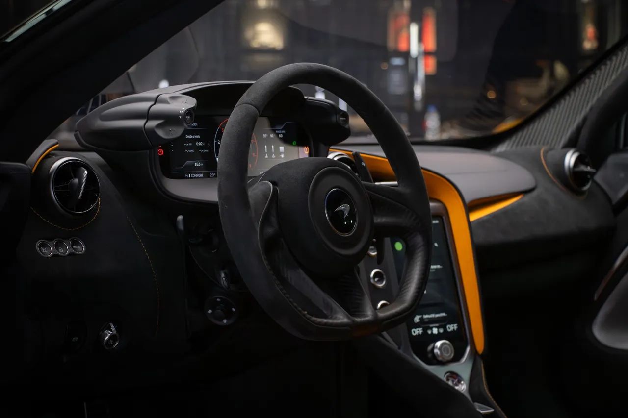 McLaren 750S Spider 4.0 Bi-Turbo V8 2p, foto 14 de 20