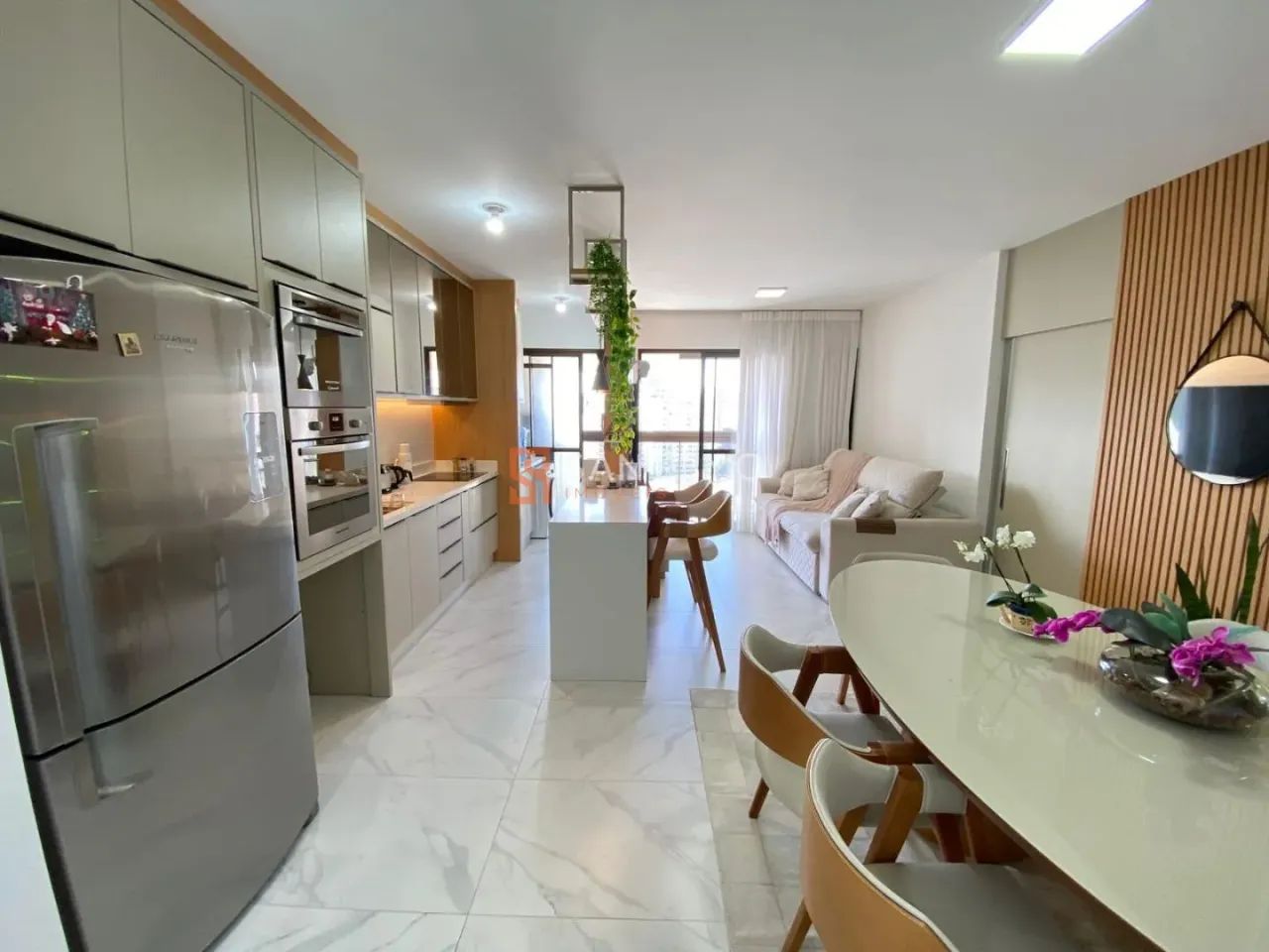 Kobrasol | Apartamento 3 quartos, sendo 2 suites