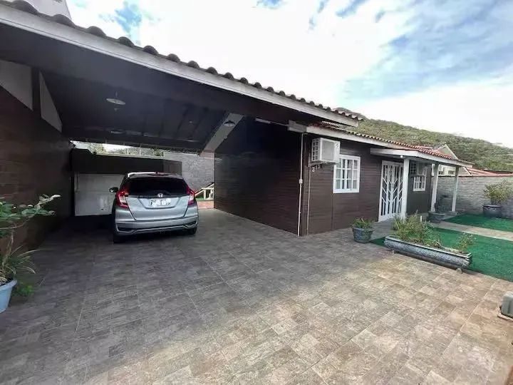 Casa com piscina à venda na praia da Enseada de Brito, Palhoça-SC - Foto 2
