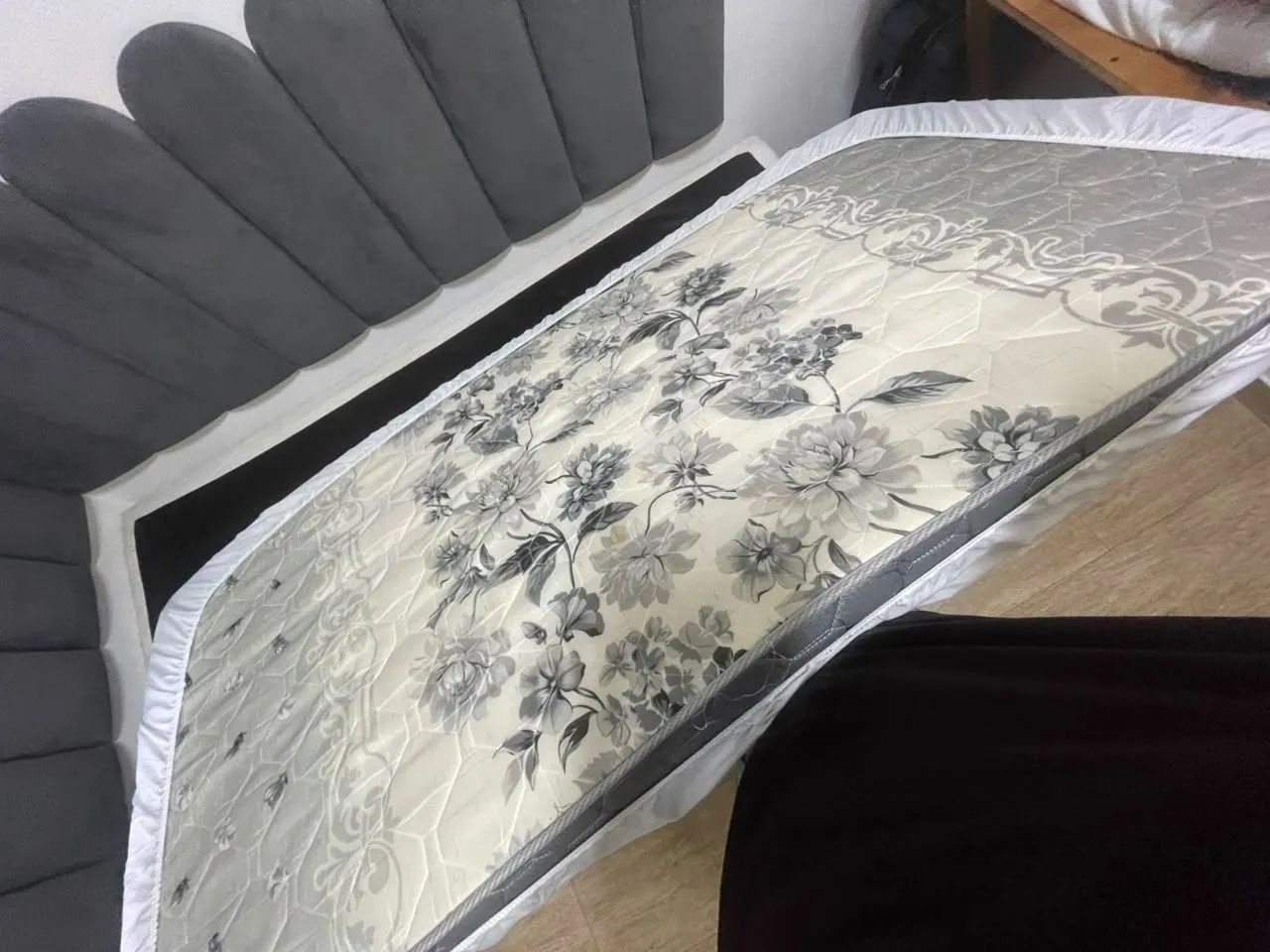 Cama de solteiro e colchão a venda. - Foto 4