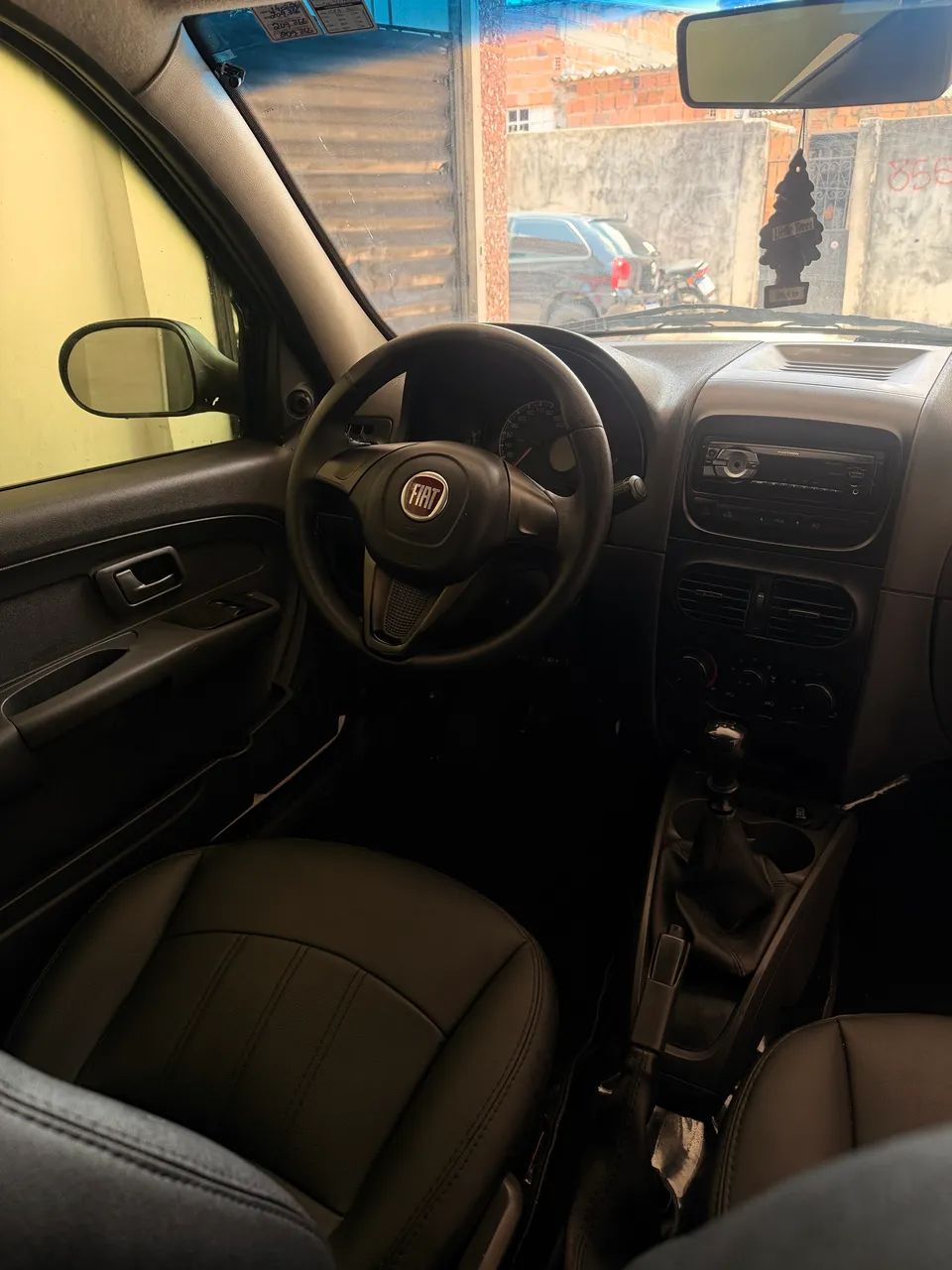 Fiat Strada Working Hard 1.4 Fire Flex 8V CD 2017 - Foto 4