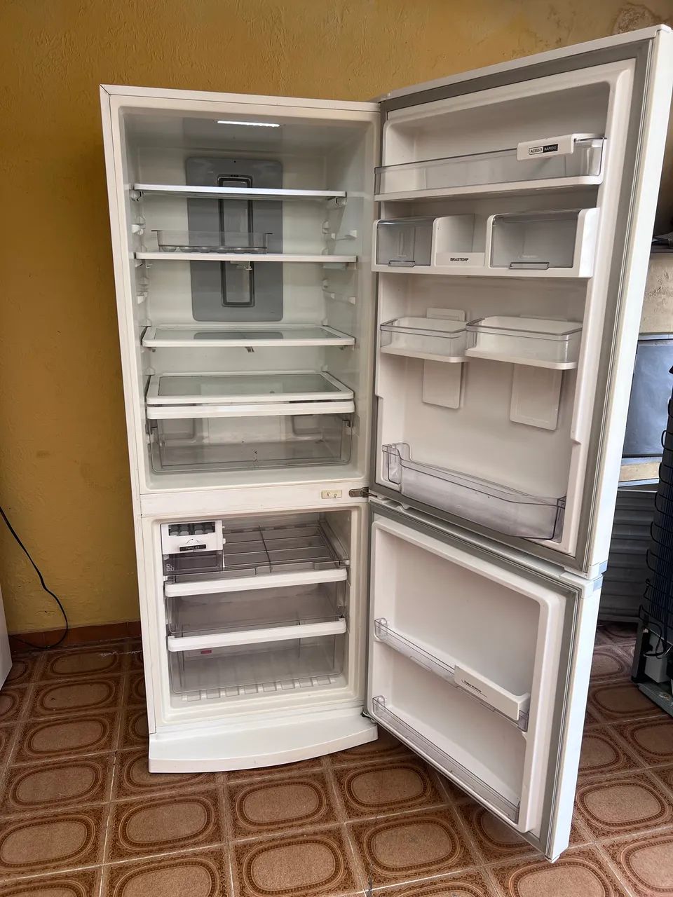 Geladeira Brastemp frost free! - Foto 2
