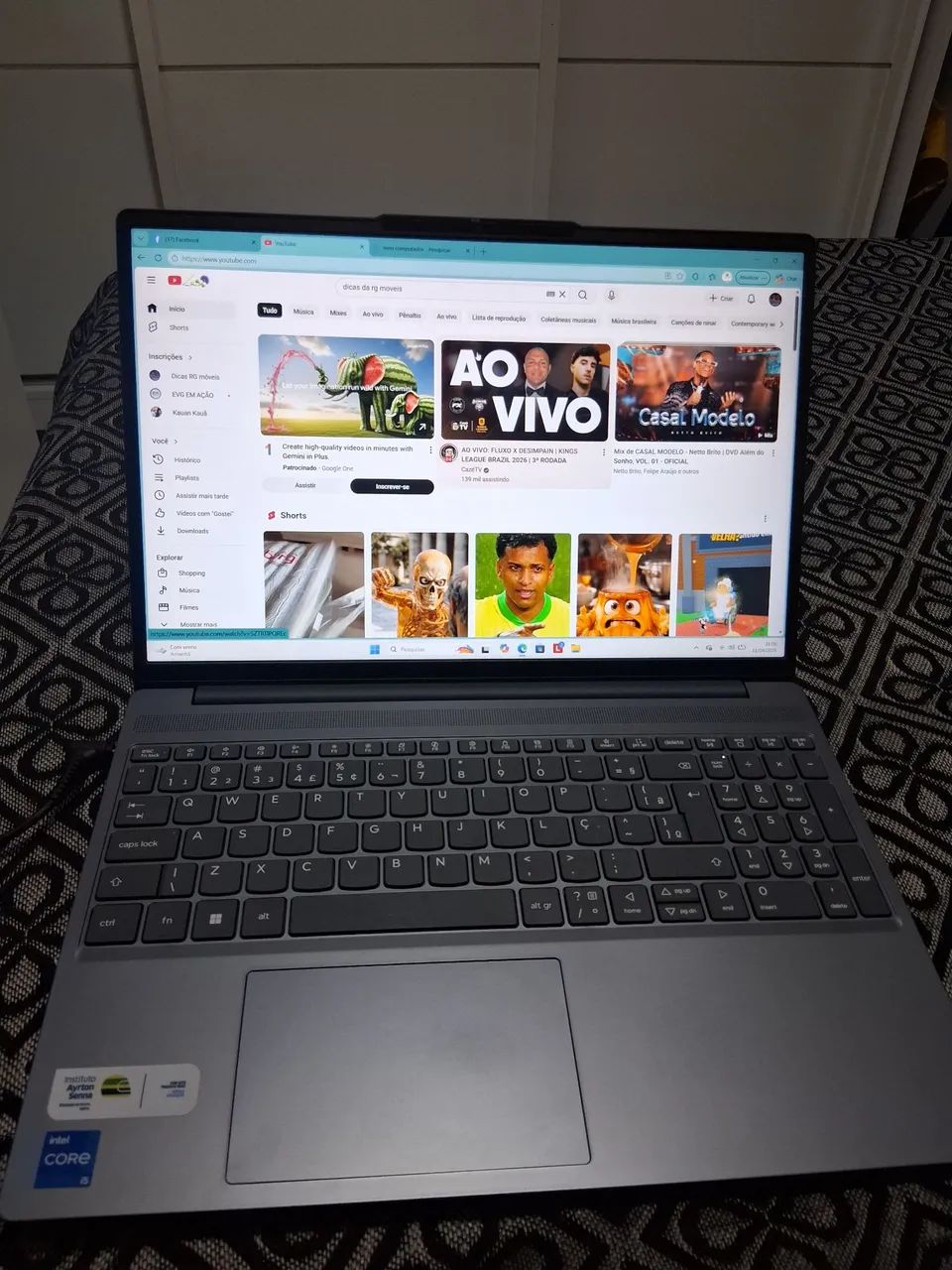 Notebook Lenovo i5, 13° geração 512 ssd - Computadores e Desktops Notebook Lenovo i5, 13° geração 512 ssd - Computadores e Desktops