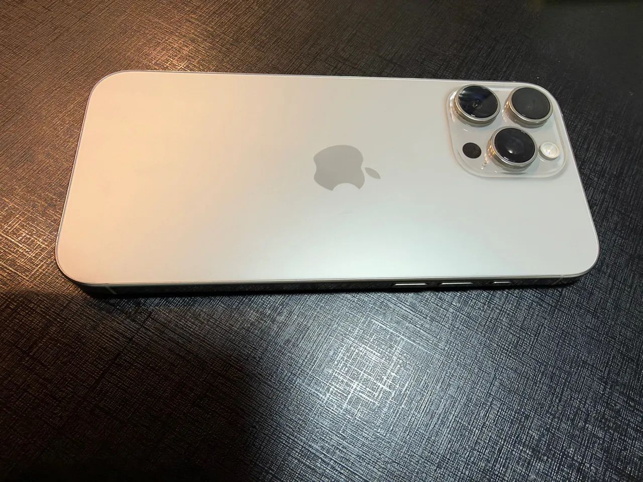 iPhone 16 Pro Max 256 GB - Foto 2