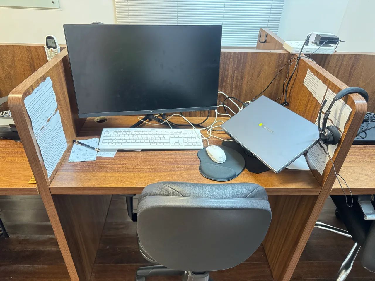 Estação de trabalho com divisórias - escritório  - Foto 2
