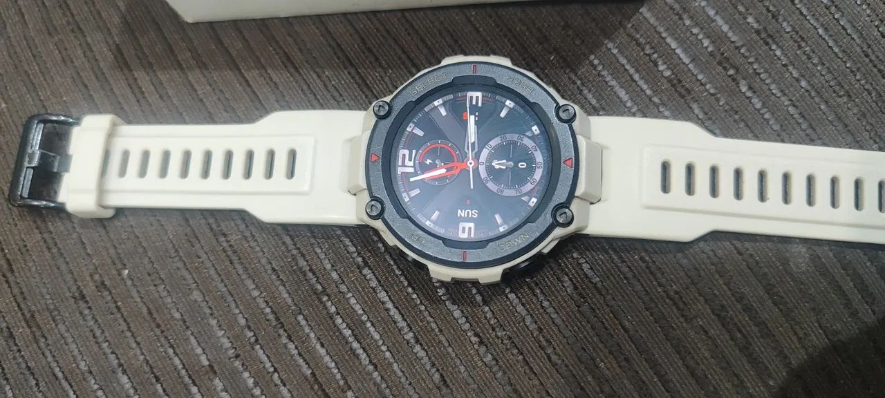 smartwatch Amazfit T-Rex - Foto 2