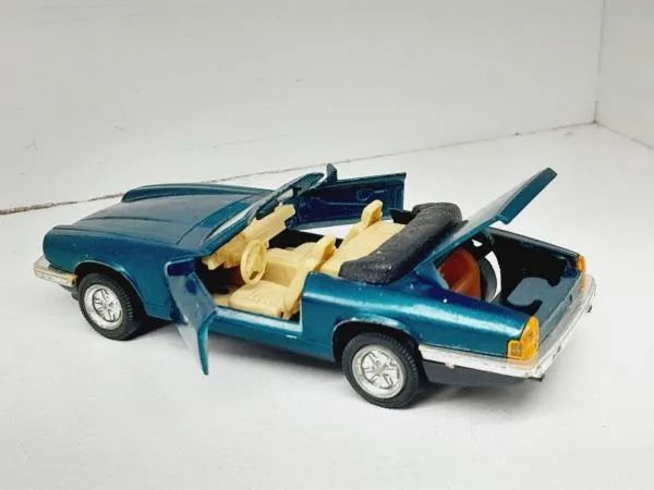 Miniatura Jaguar Xjs V12 1/38 - Foto 4