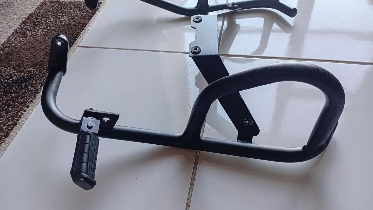 Protetor de carenagem e pedaleira - Foto 4