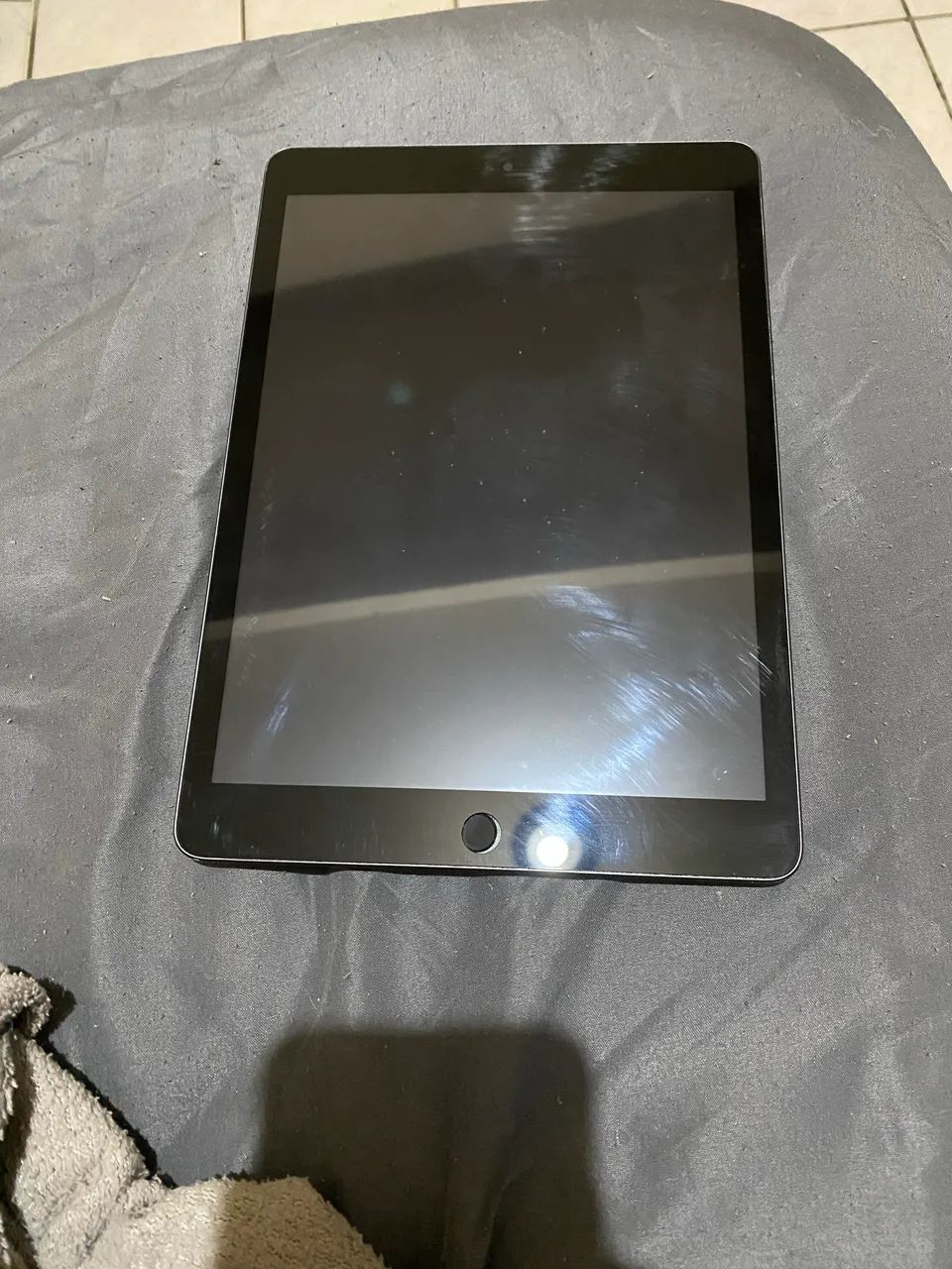iPad 9 seminovo 64gb Prata 