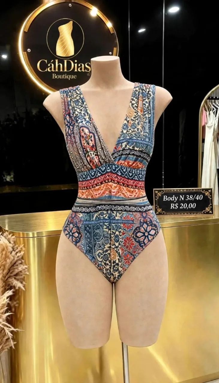 CáhDiasBoutique 