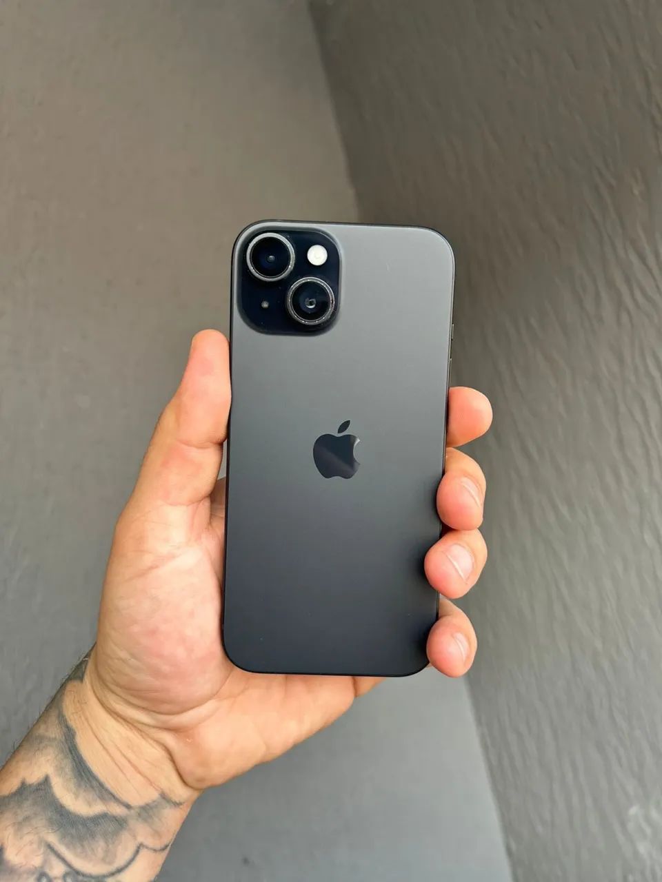 iPhone 15 128GB- SEMINOVO impecável 