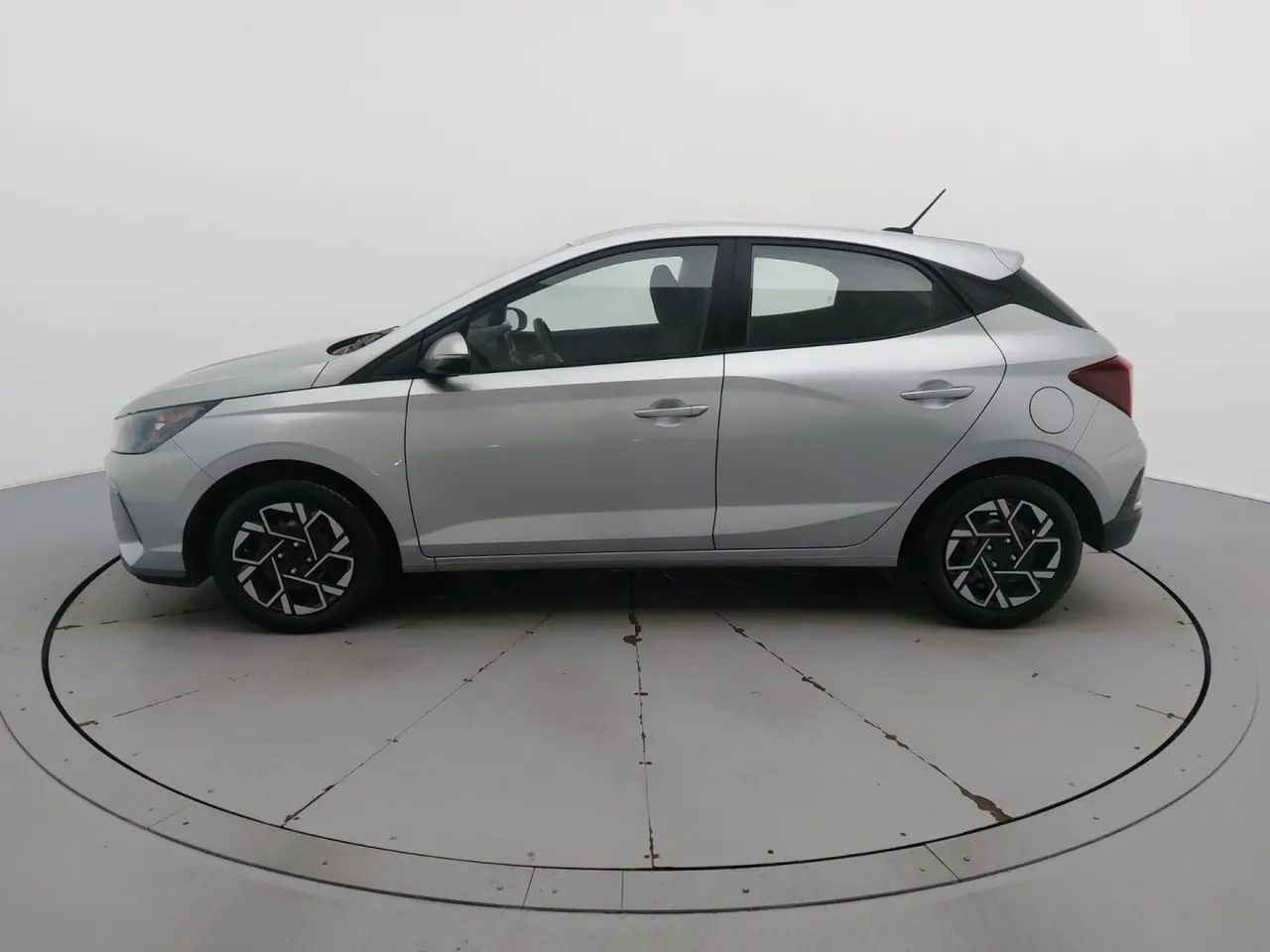 Hyundai HB20 Comfort Plus 1.0 Flex 12V Mec., foto 2 de 18