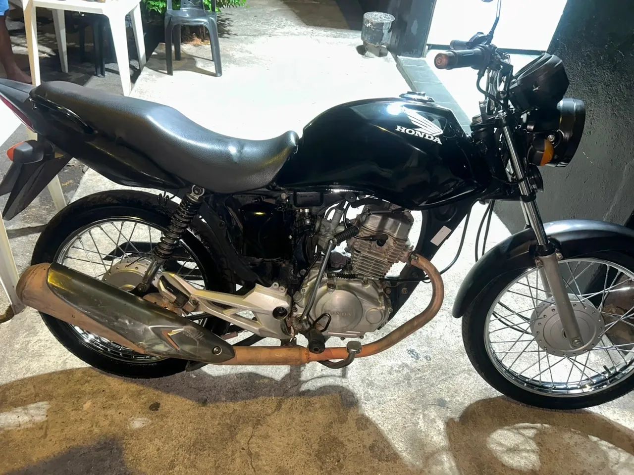 FAN 125Ks 2010 - Foto 2