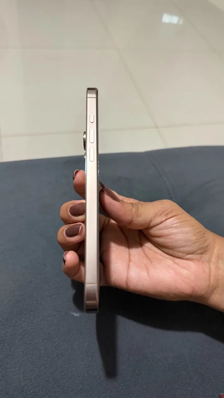 IPHONE 16 PRO MAX COR DESERT - Foto 3