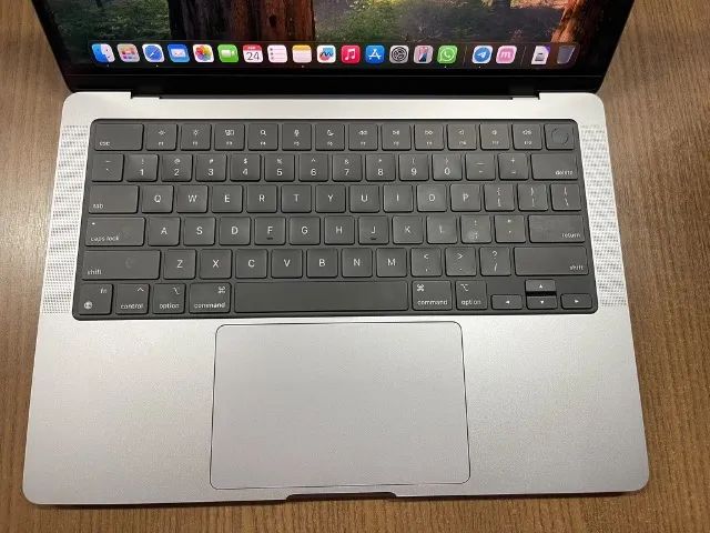 MacBook Pro M3 - Foto 3