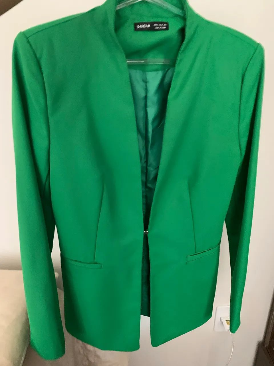 Blazer modelo Zara! Cor verde 