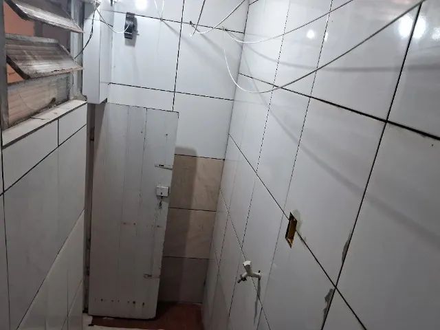 Apartamento pequeno e bem localizado  - Foto 2