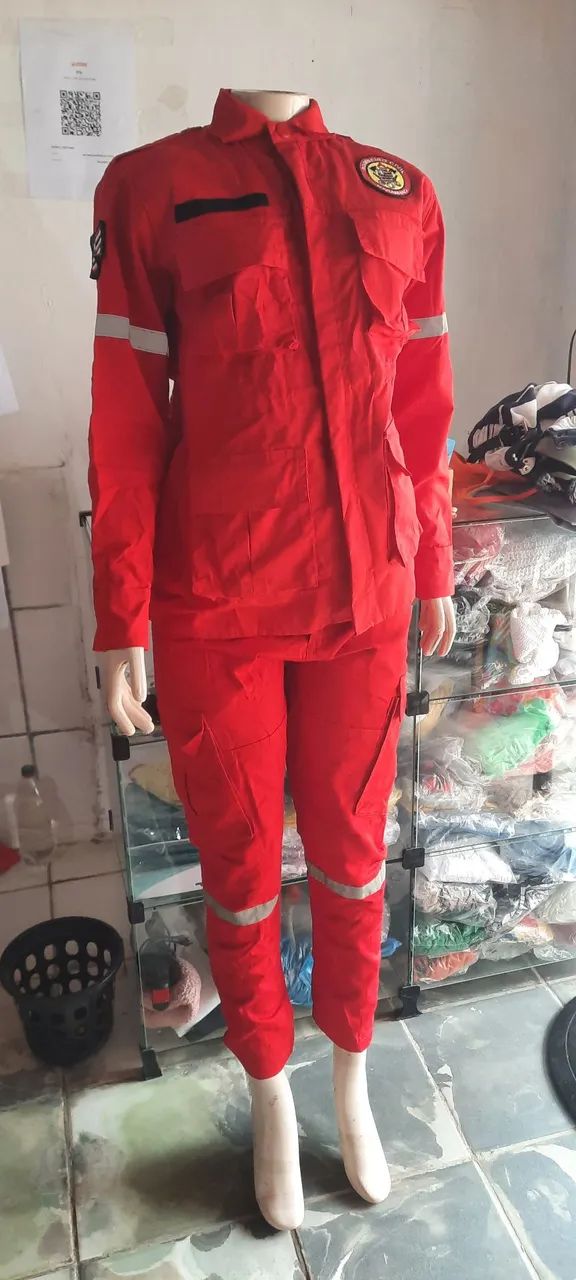 Roupa de bombeiro 