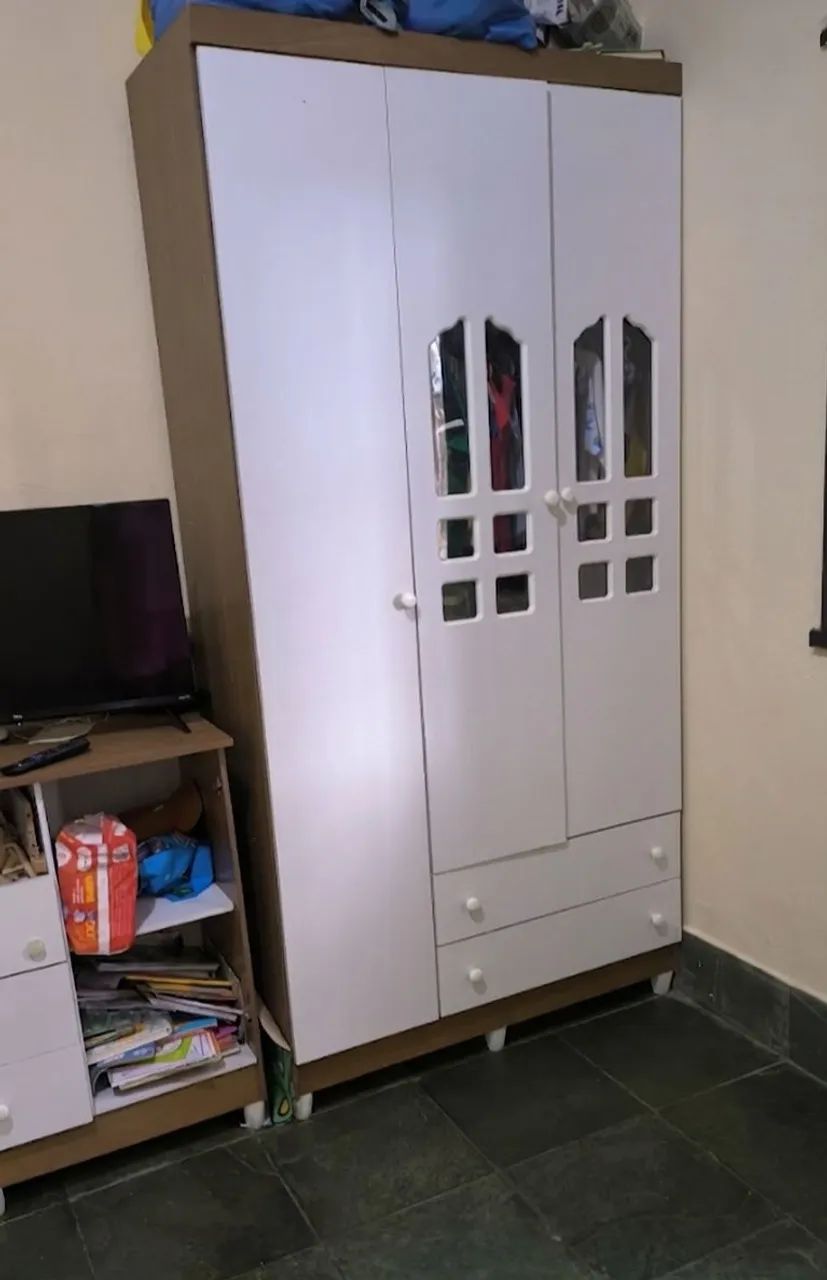 Guarda Roupa Solteiro