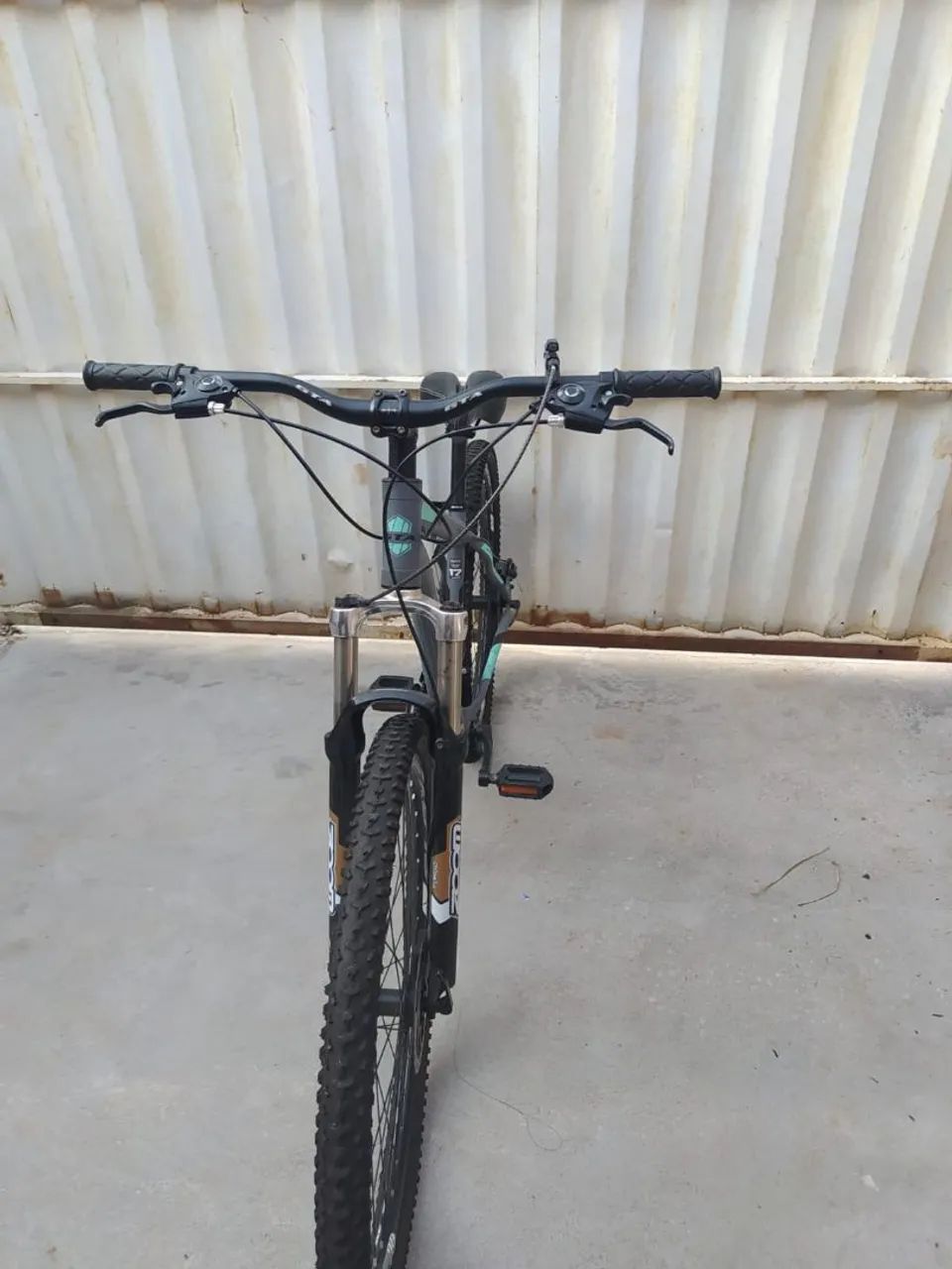 Bicicleta GTA Aro 29 - Foto 4