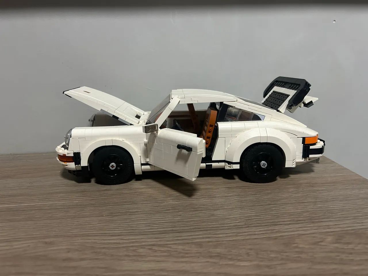 Lego porsche 911 montado 