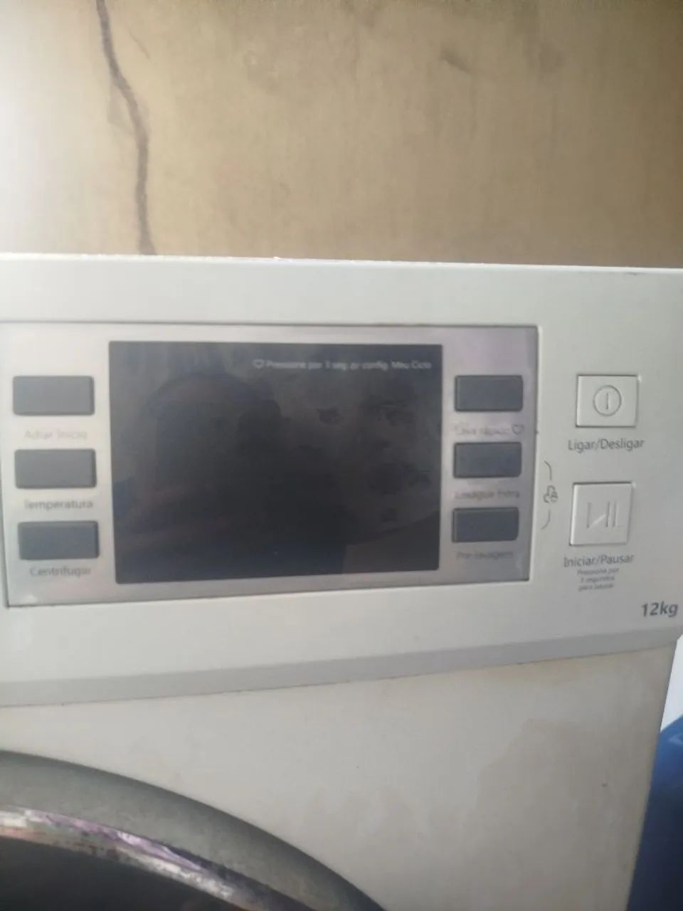Lavadora de roupas automática 