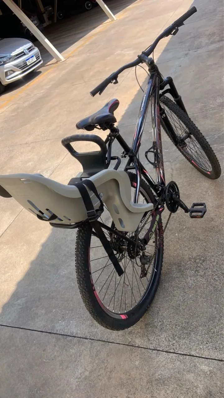 Bike e cadeirinha 