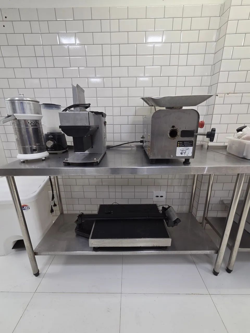 Bancada de inox semi nova