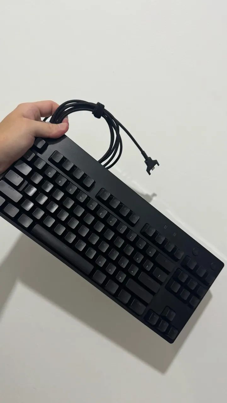Teclado logitech g pro blue clicky 
