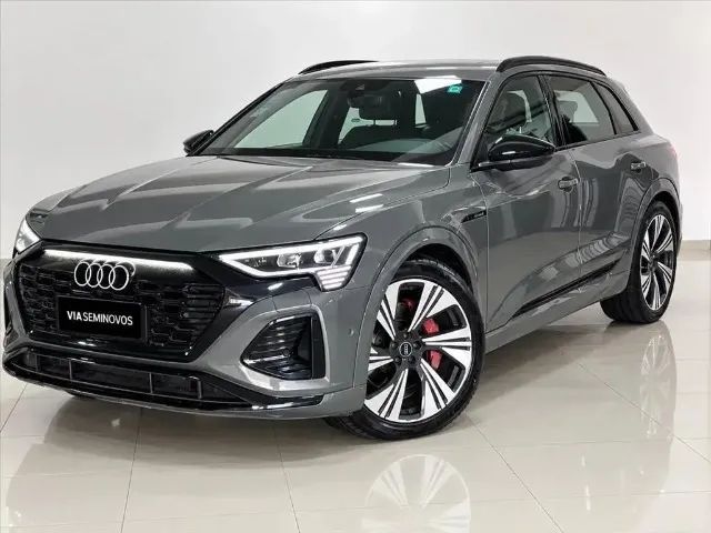 Audi Q8 E-tron Performance Black (elétrico) 2024