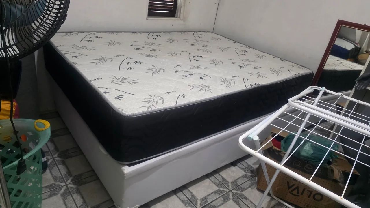 Vendo Cama Box BAU casal