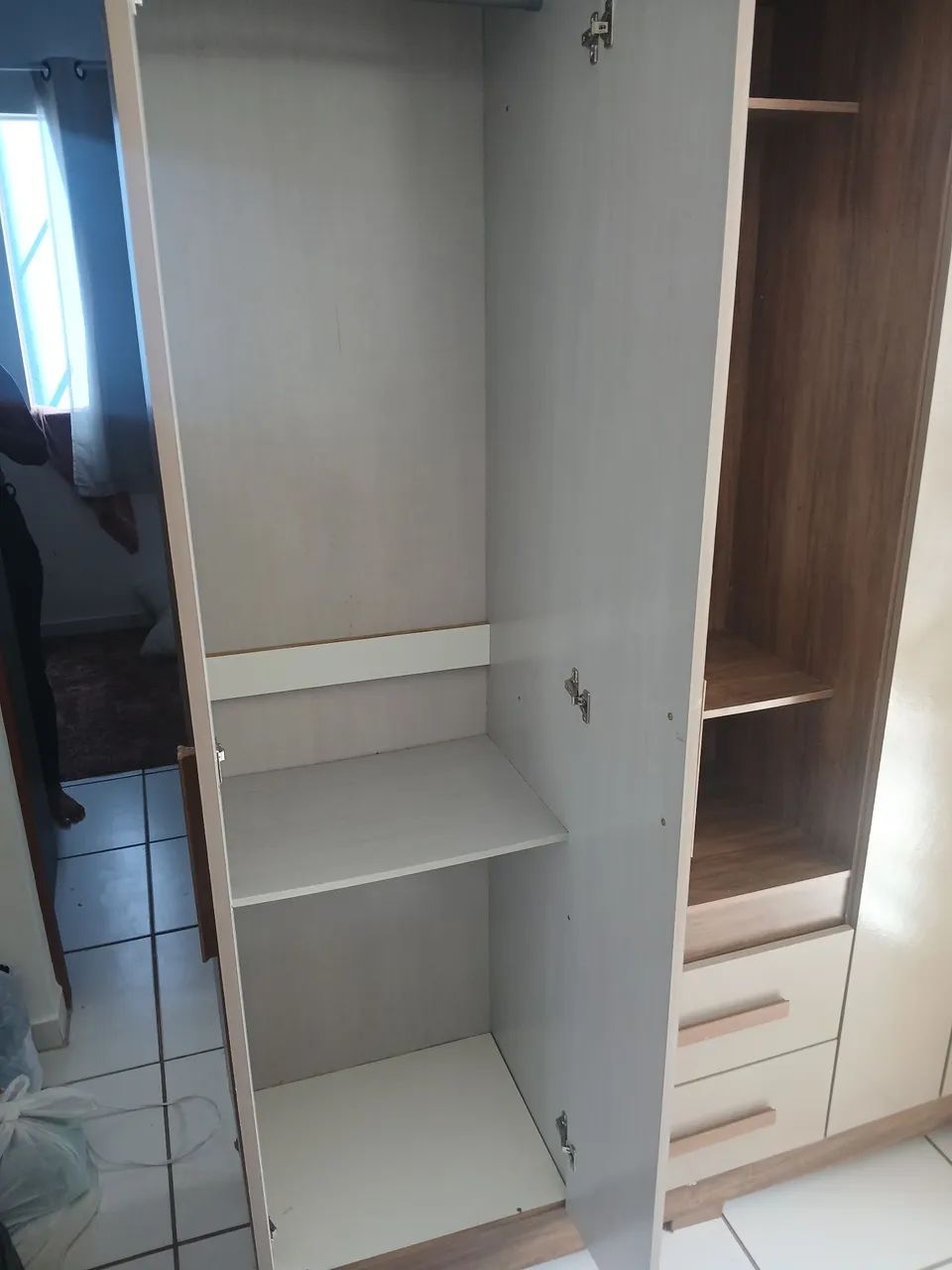 Vendo Guarda roupa seminovo - Foto 2