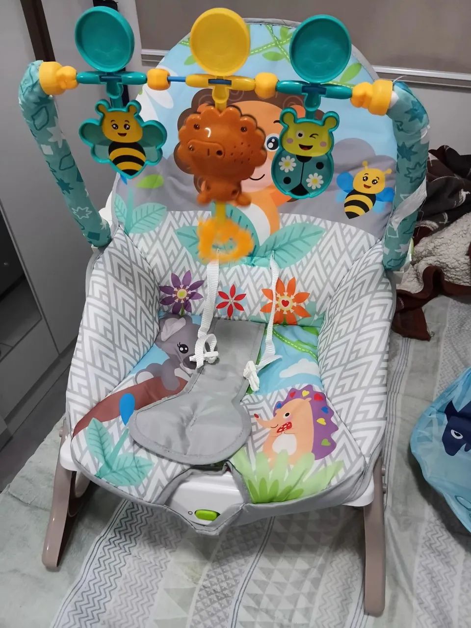 Cadeira de balanço infantil  - Foto 3