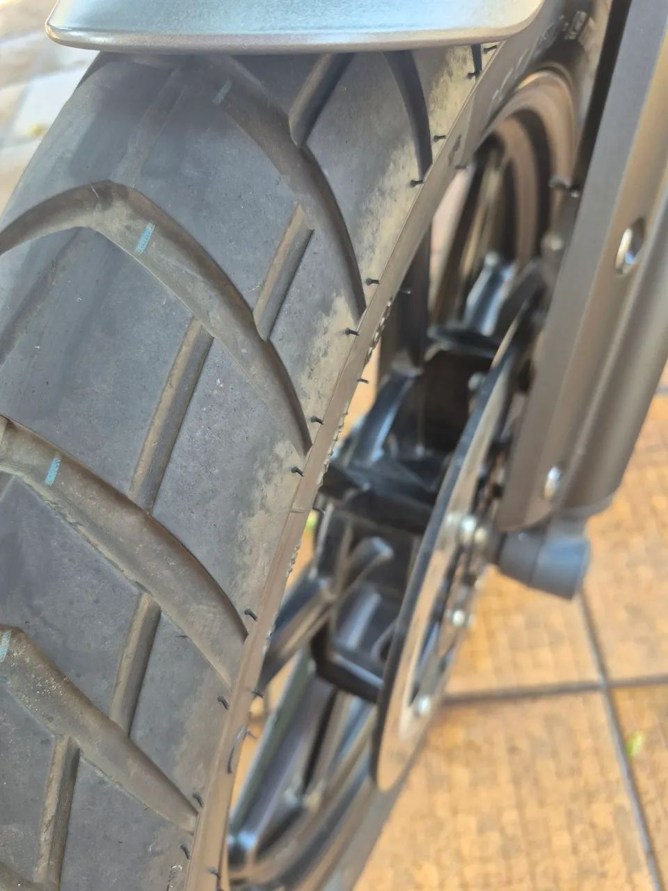 Triumph scrambler 400x muito nova - Foto 5
