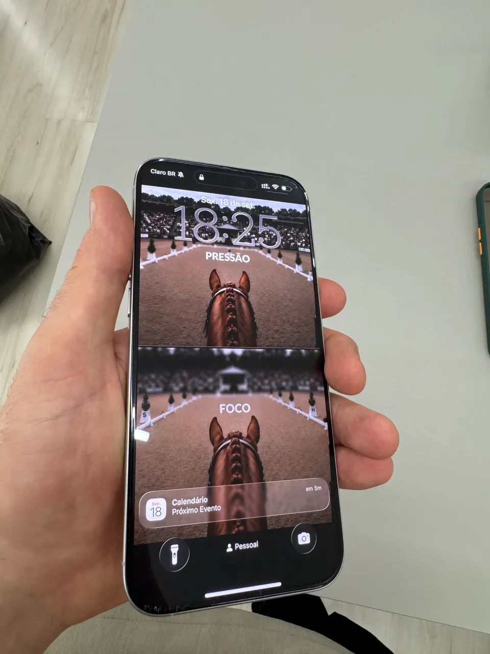 Iphone 16 Pro Max 512 GB Seminovo - Excelente estado - Foto 2