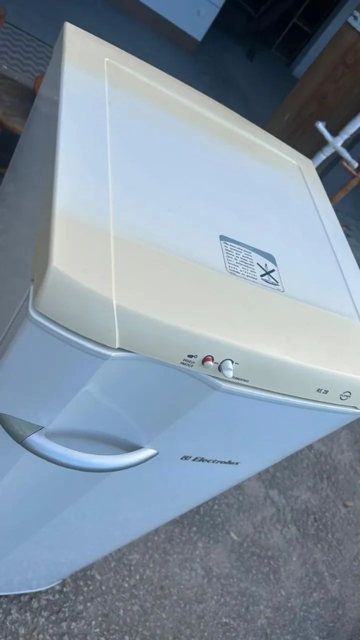 Geladeira Electrolux de uma porta  - Foto 2