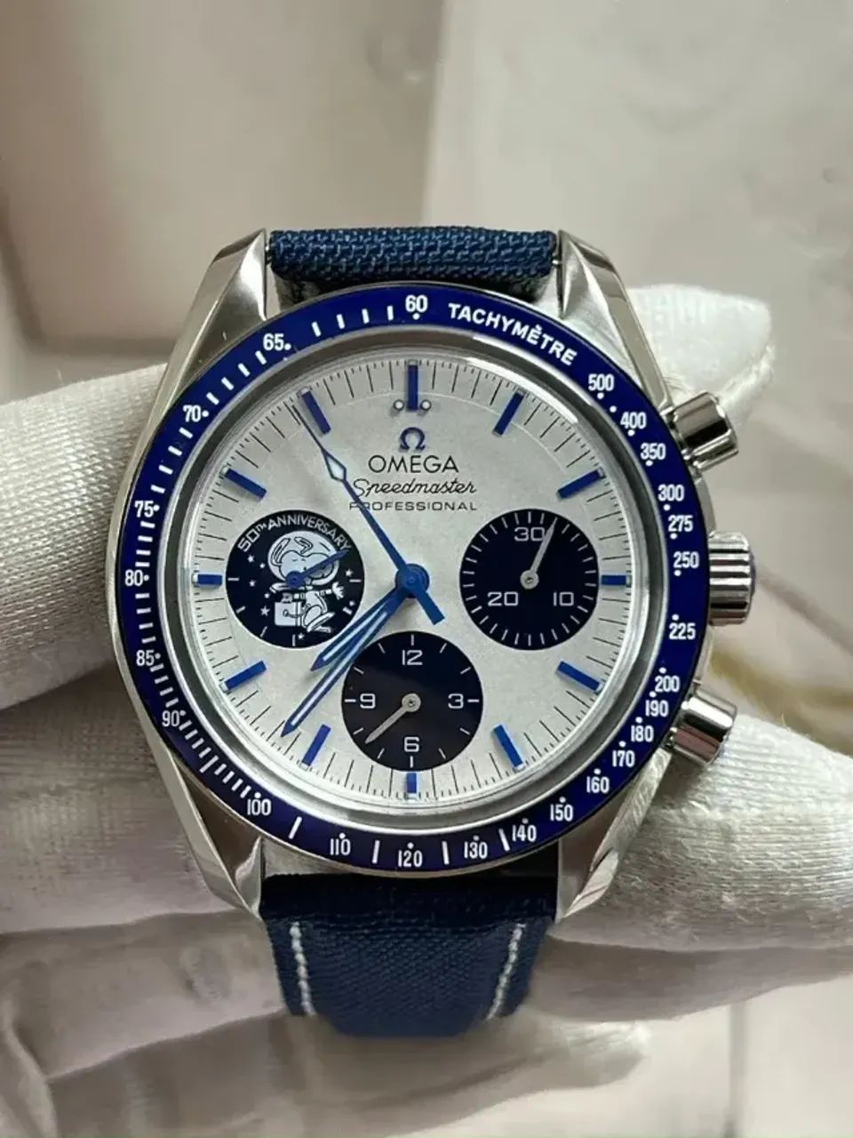 Relogio Omega Snoopy Pulseira Nylon + Estojo Logo - Foto 2