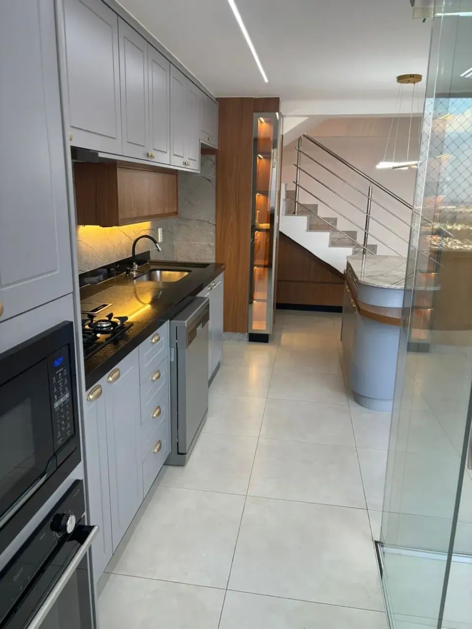 APARTAMENTO DUPLEX PARA LOCAÇÃO | LIVE TOWER - Foto 4